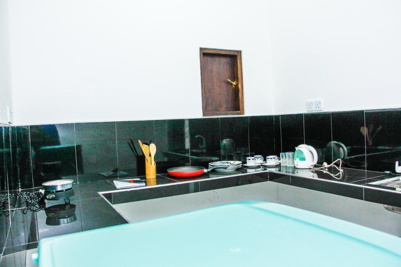 Lotus Villa มิริสซา ภายนอก รูปภาพ
